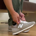 試し履きの写真